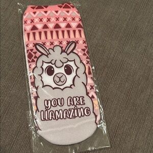 5/$20 Llama No Show Socks NEW